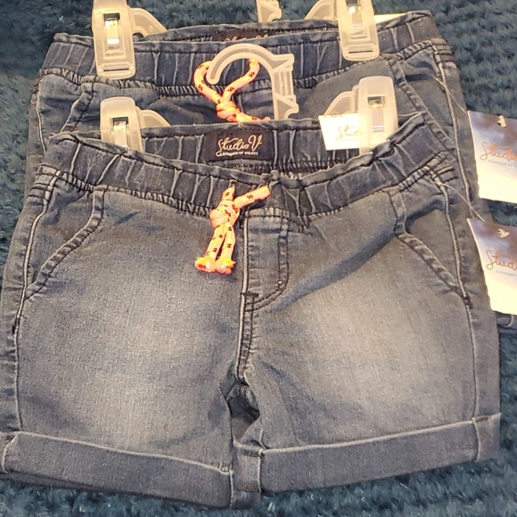 KIDS SHORT SIZE 5 - Picture 5 of 5